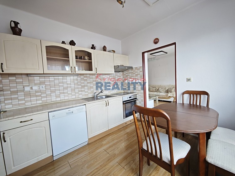 Prodej bytu 3+1, 76 m² (5 z 26)