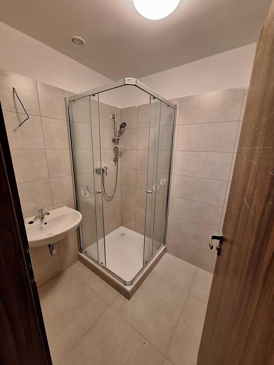Pronájem bytu 2+kk 48 m² – fotografie 4