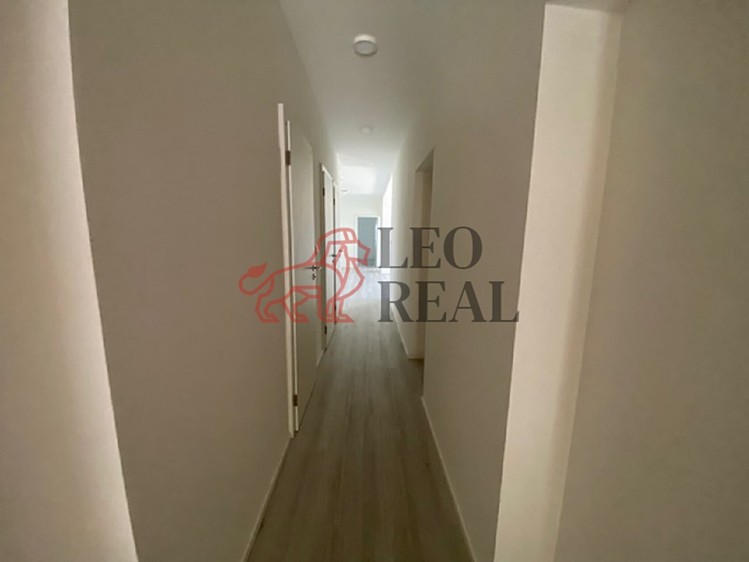 Pronájem bytu 3+kk, 75 m² (8 z 8)