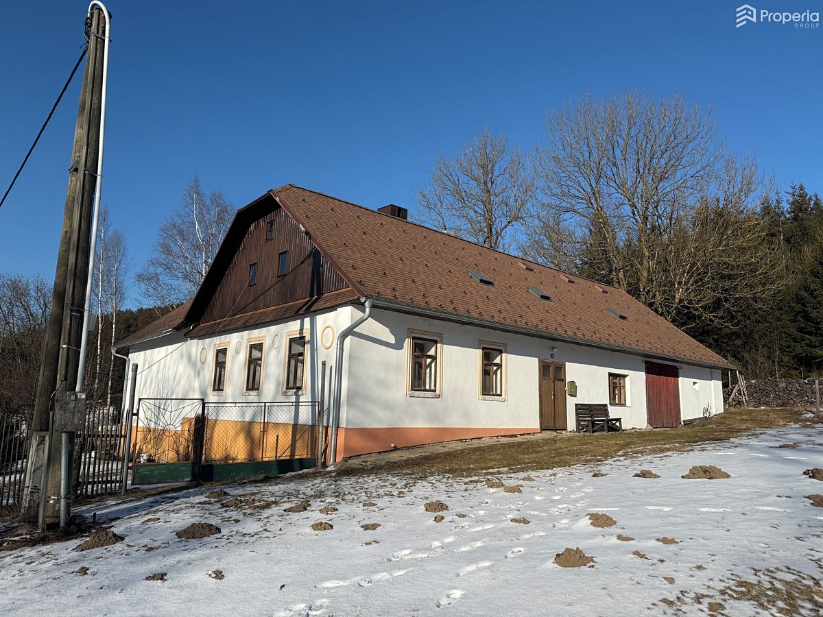 Prodej chalupy 200 m², pozemek 11151 m² – fotografie 5
