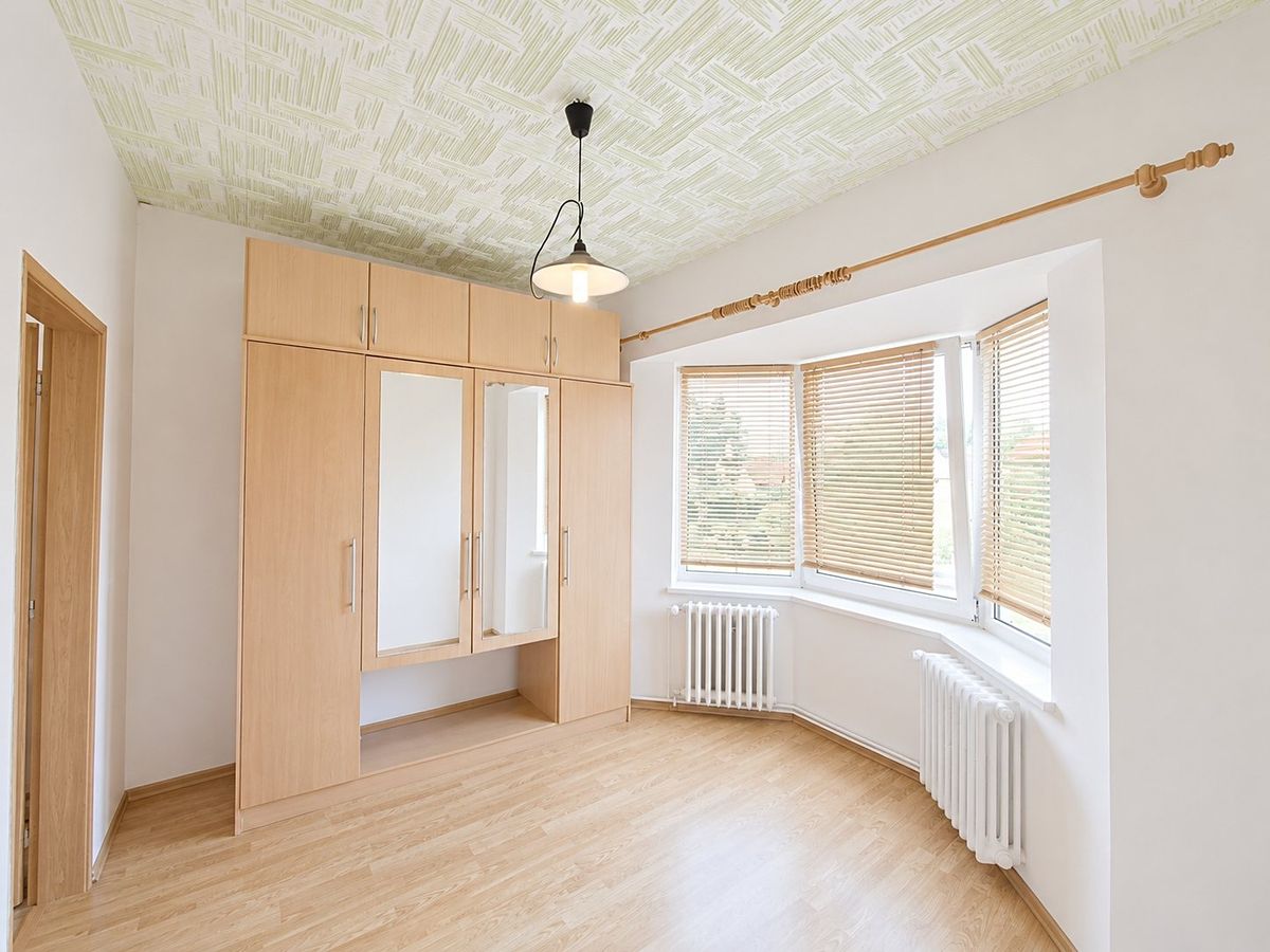 Pronájem rodinného domu 200 m², pozemek 300 m² – fotografie 5