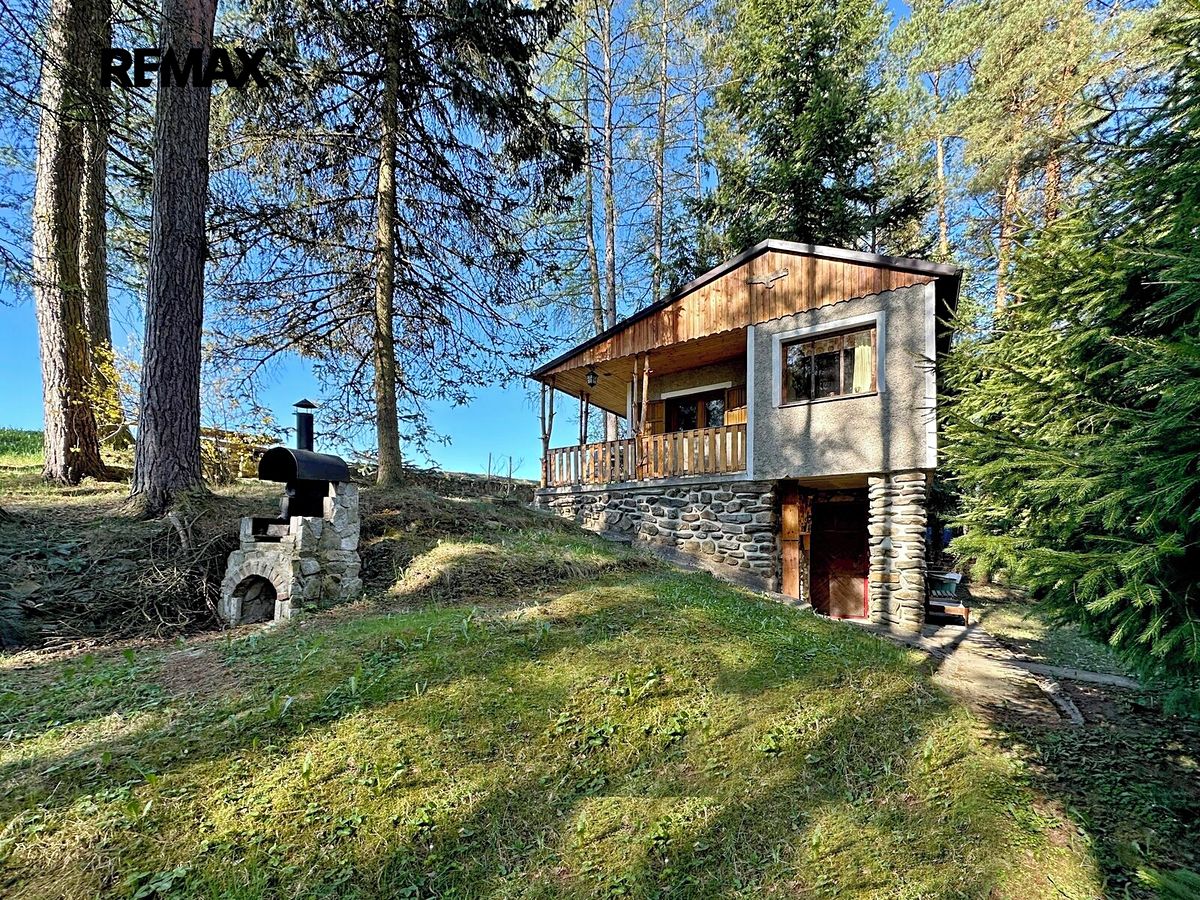 Prodej chaty 55 m², pozemek 43 m²