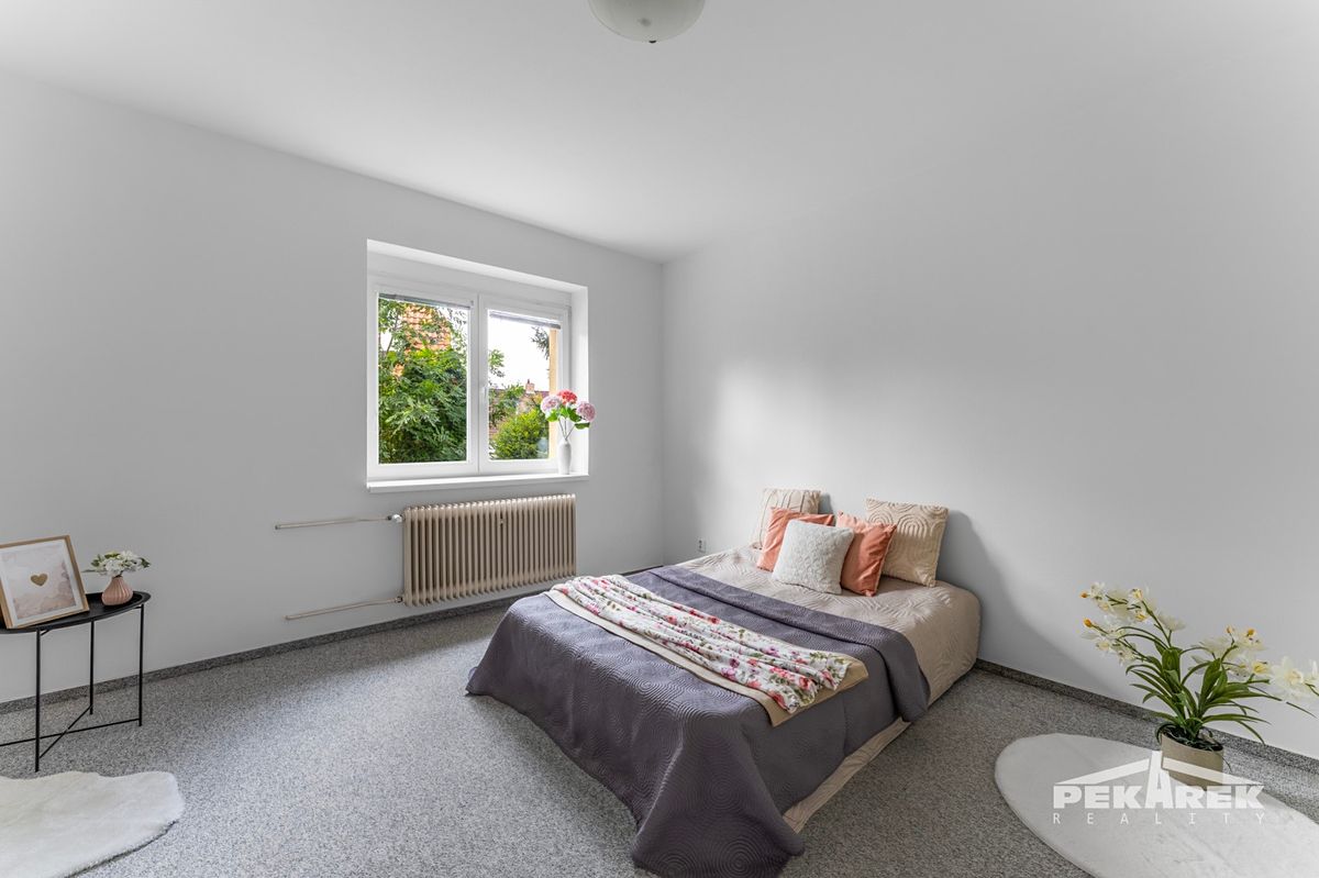 Prodej rodinného domu 120 m², pozemek 442 m² – fotografie 3