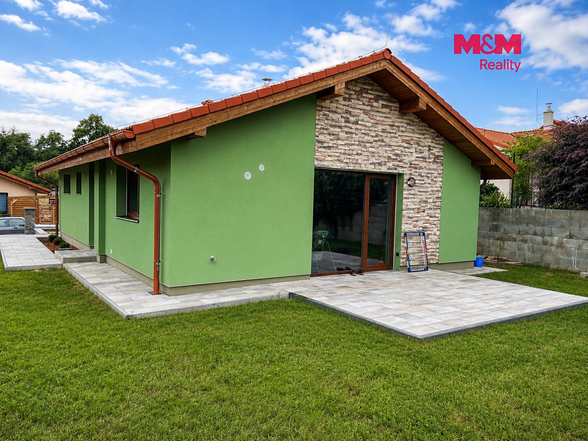 Prodej rodinného domu 94 m², pozemek 567 m² – fotografie 3