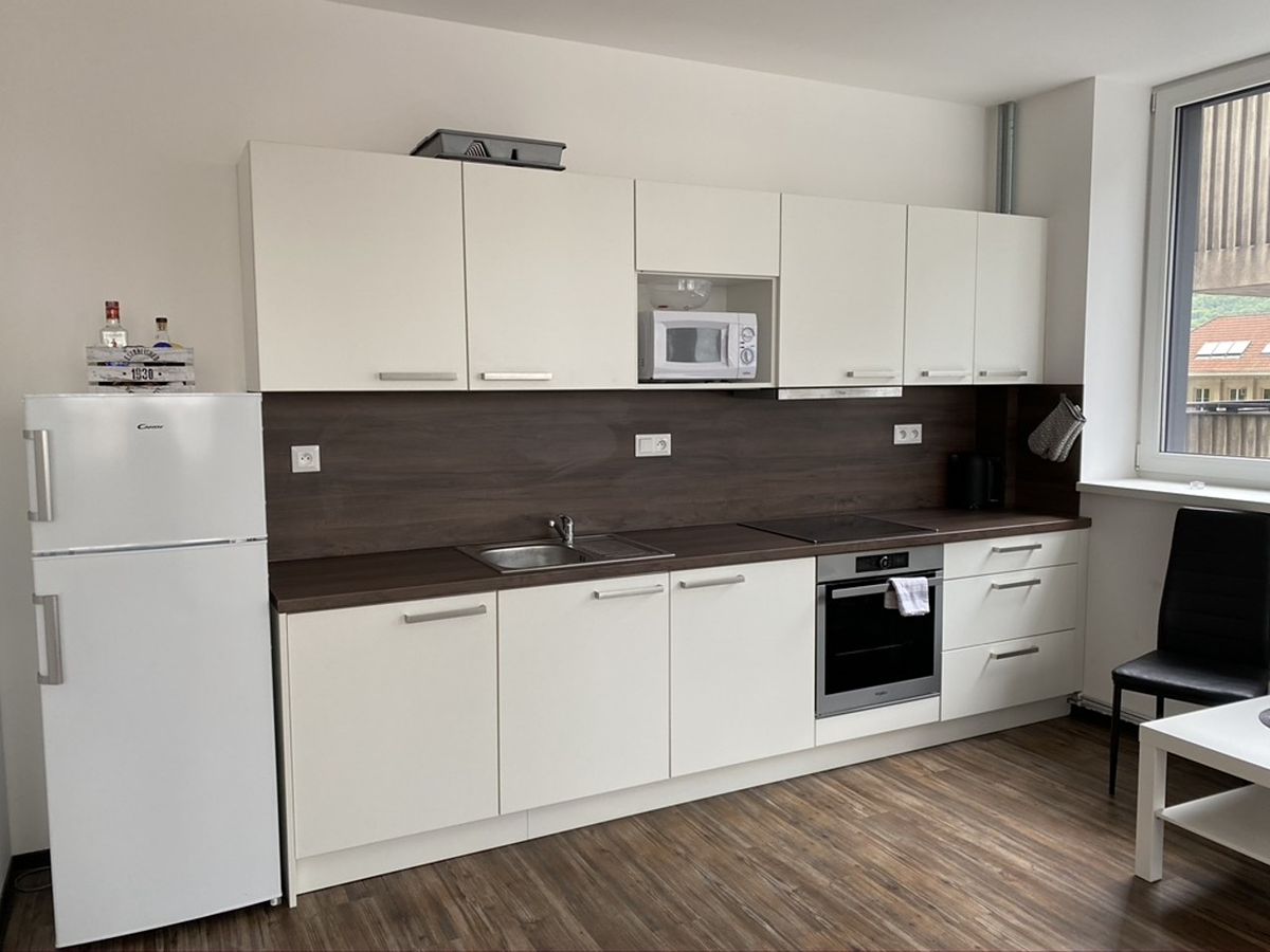 Pronájem bytu 2+kk 54 m² – fotografie 3