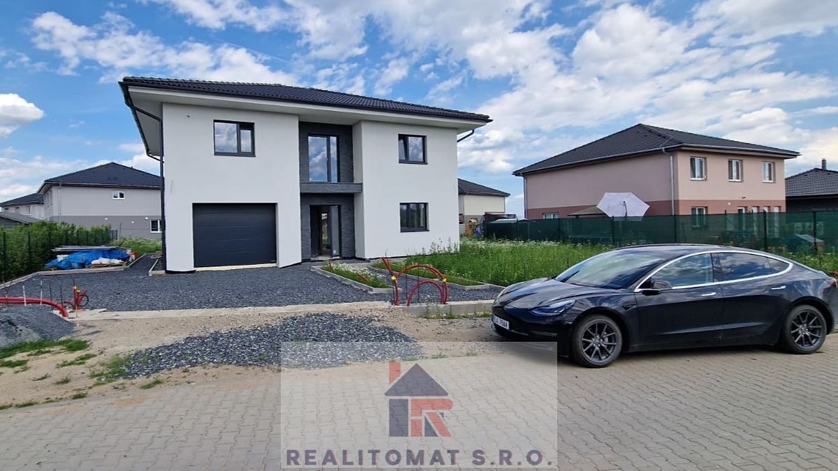 Prodej rodinného domu 190 m², pozemek 842 m² – fotografie 5