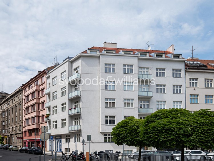 Комерційне приміщення на продаж, 156 м² (12 з 14)