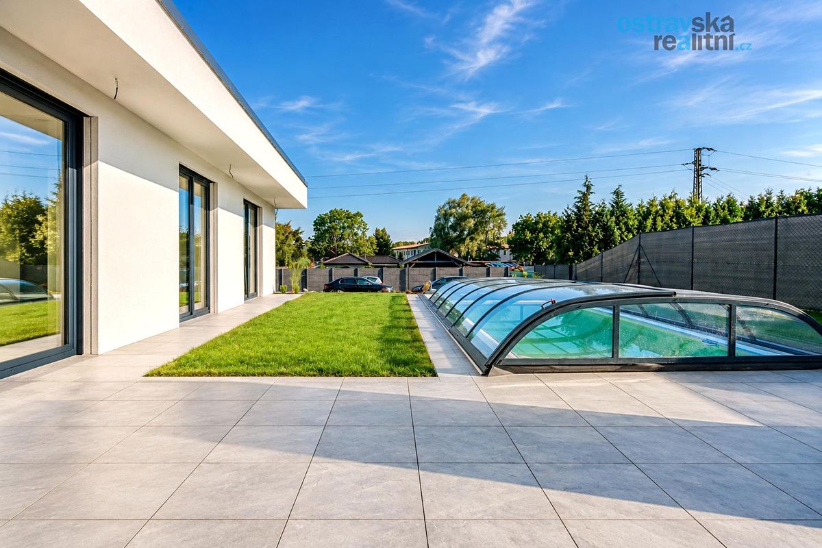 Prodej rodinného domu 146 m², pozemek 917 m²