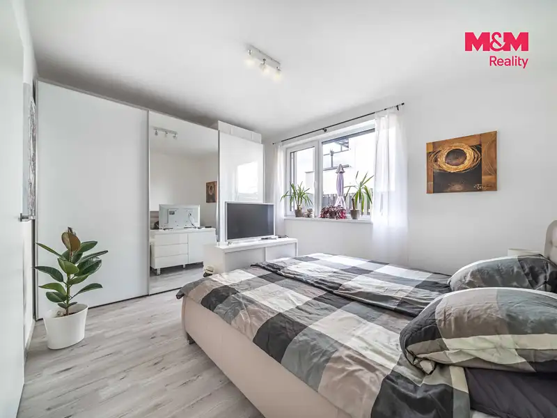 Prodej bytu 3+kk 72 m², Rokycany – náhled fotky 2