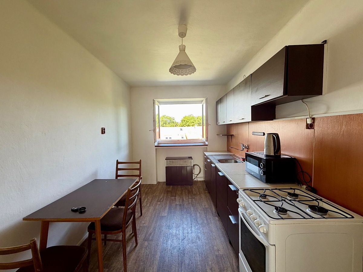 Pronájem bytu 2+1 56 m² – fotografie 3