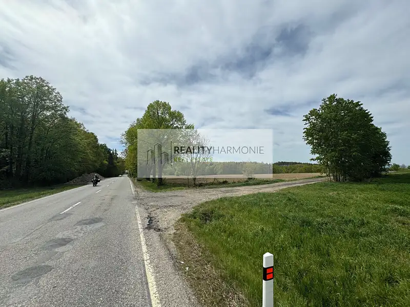 Prodej komerčního pozemku 34899 m², Hosín – náhled fotky 2