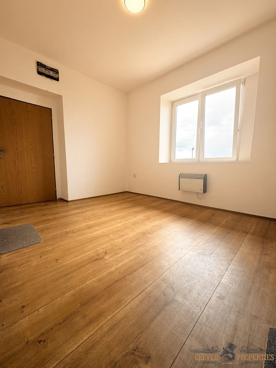 Pronájem bytu 2+kk 32 m² – fotografie 5