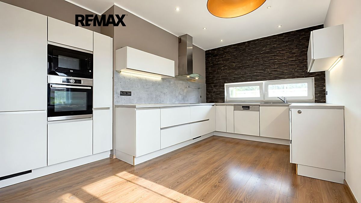 Prodej rodinného domu 92 m², pozemek 787 m² – fotografie 5