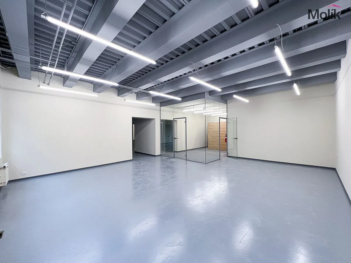 Pronájem kanceláře 150 m²