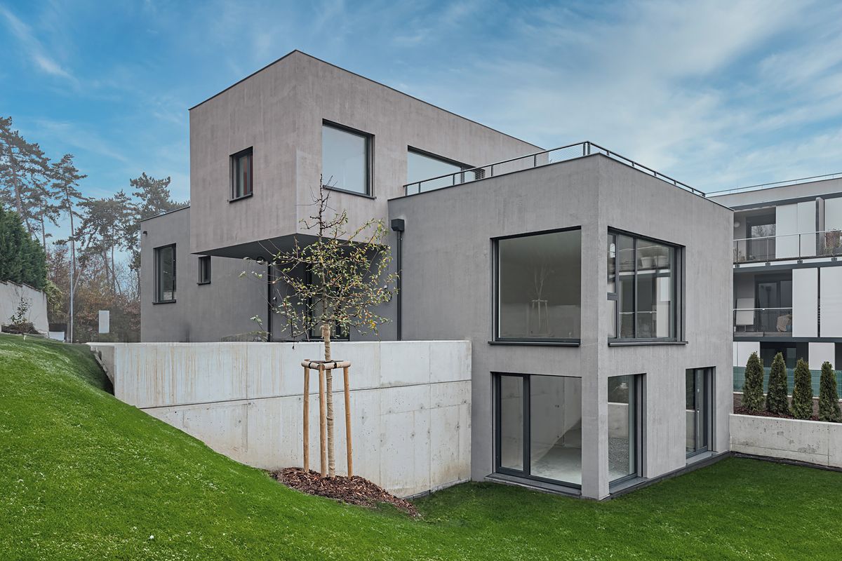 Prodej rodinného domu 393 m², pozemek 1191 m²