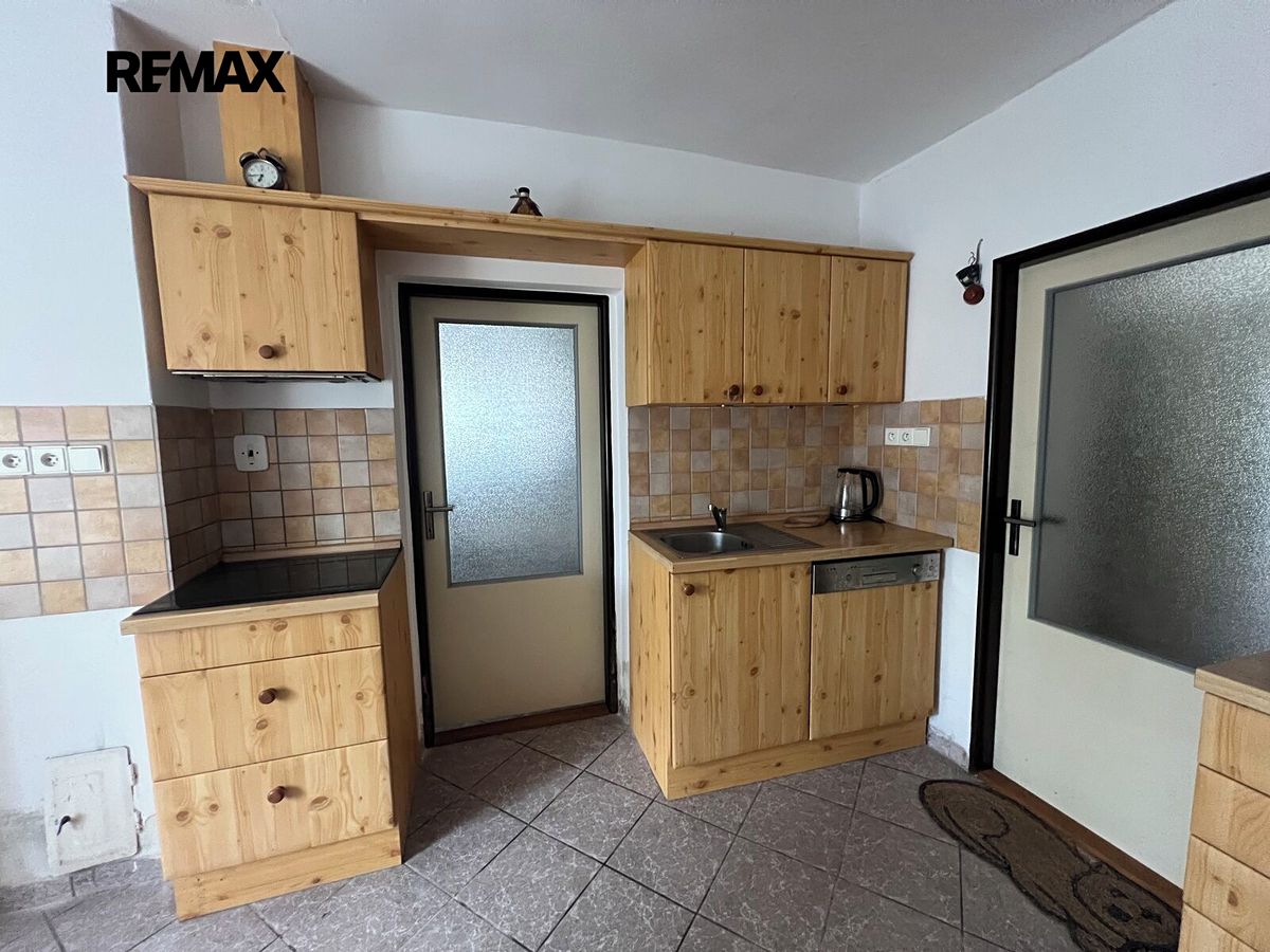 Prodej rodinného domu 85 m², pozemek 325 m² – fotografie 5