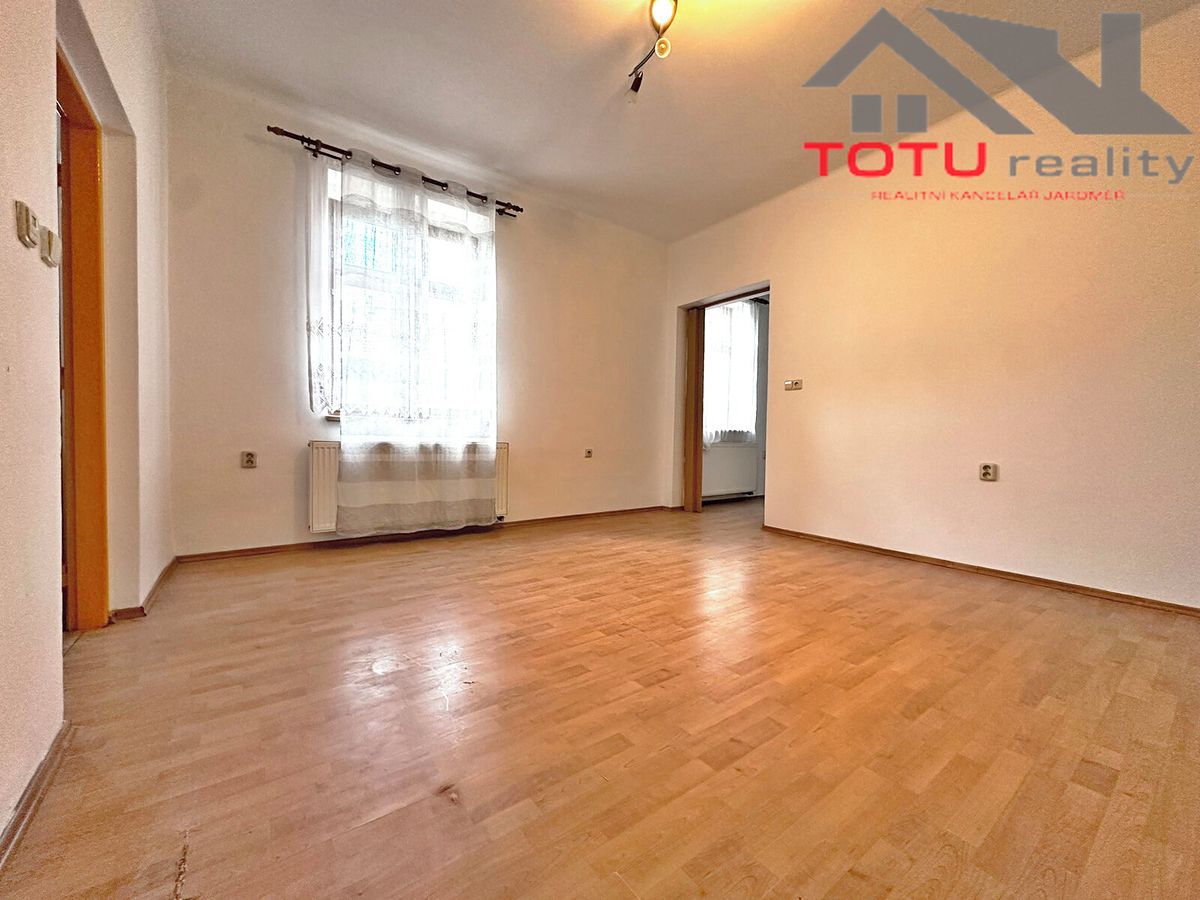 Pronájem bytu 2+1 60 m² – fotografie 4