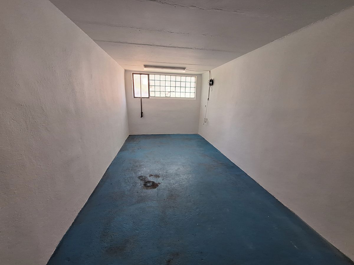 Prodej garáže 16 m² – fotografie 3