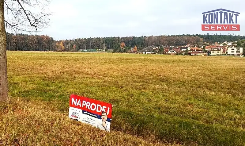 Prodej pole 8823 m², Litvínovice – náhled fotky 2