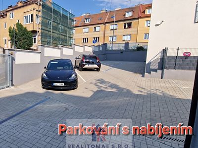Pronájem garáže 15 m²