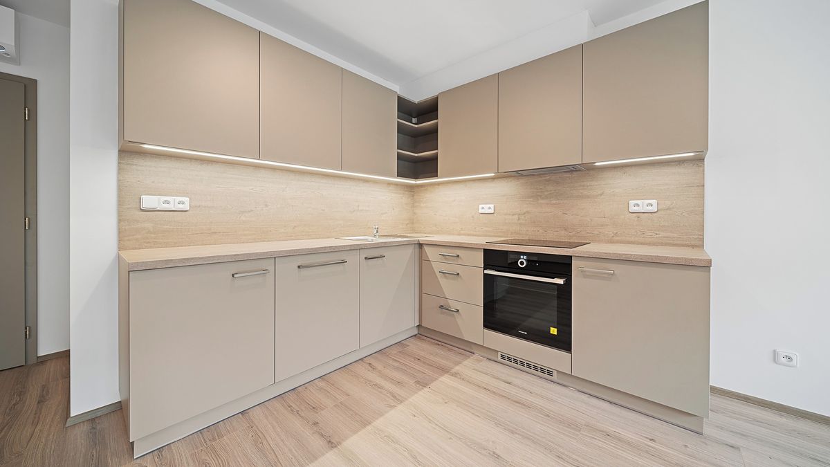 Pronájem bytu 3+kk 95 m² – fotografie 2