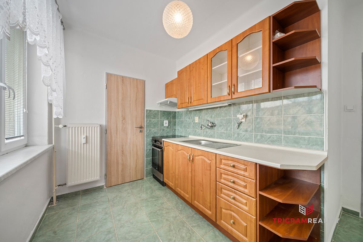Pronájem bytu 3+1 66 m² – fotografie 2