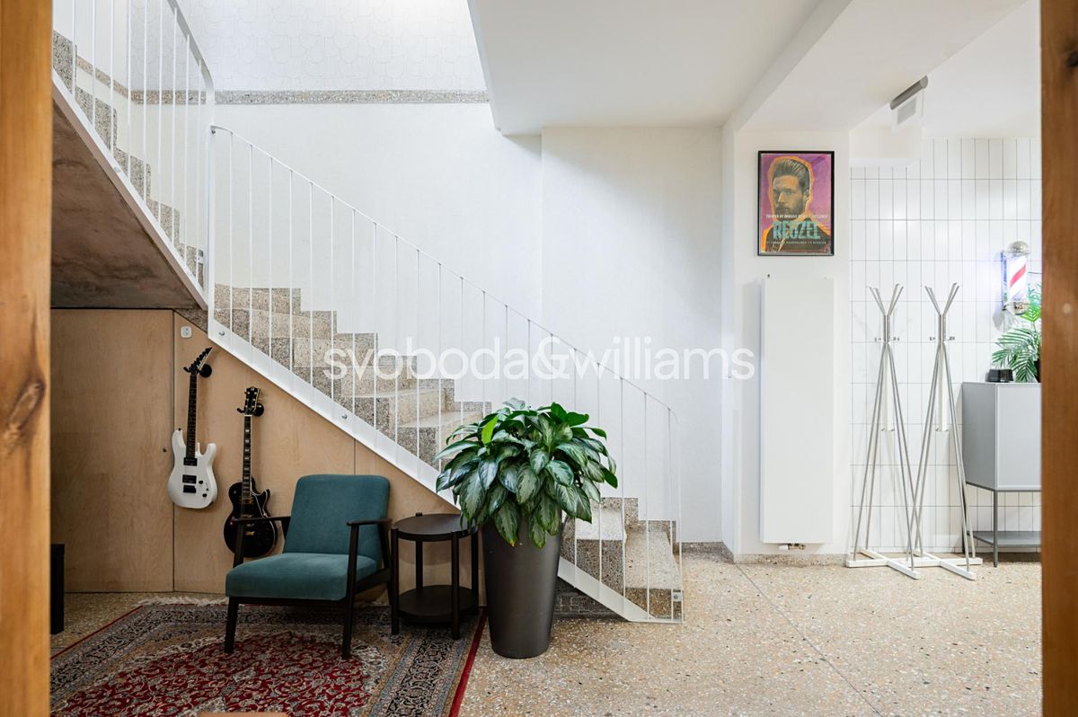 Prodej obchodního prostoru 156 m² – fotografie 5