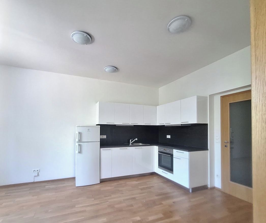Pronájem bytu 2+kk 40 m²