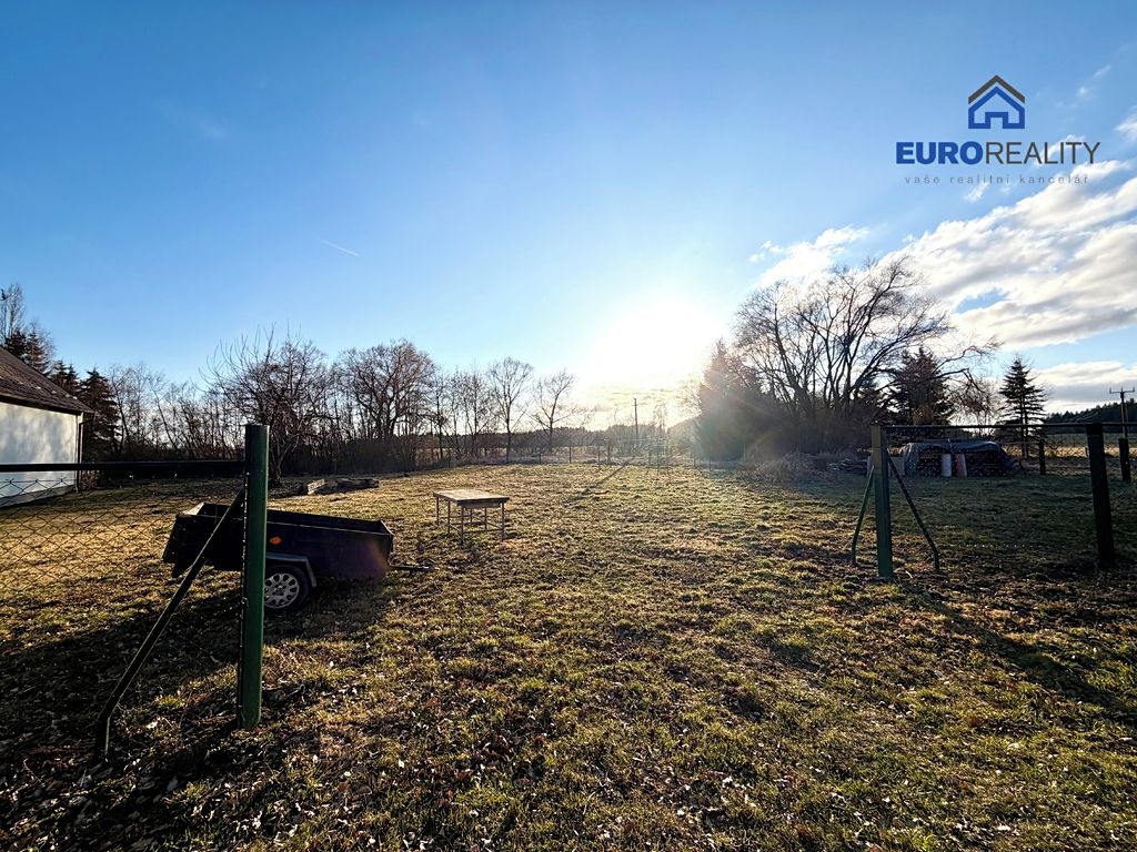 Prodej rodinného domu 236 m², pozemek 1940 m² – fotografie 4