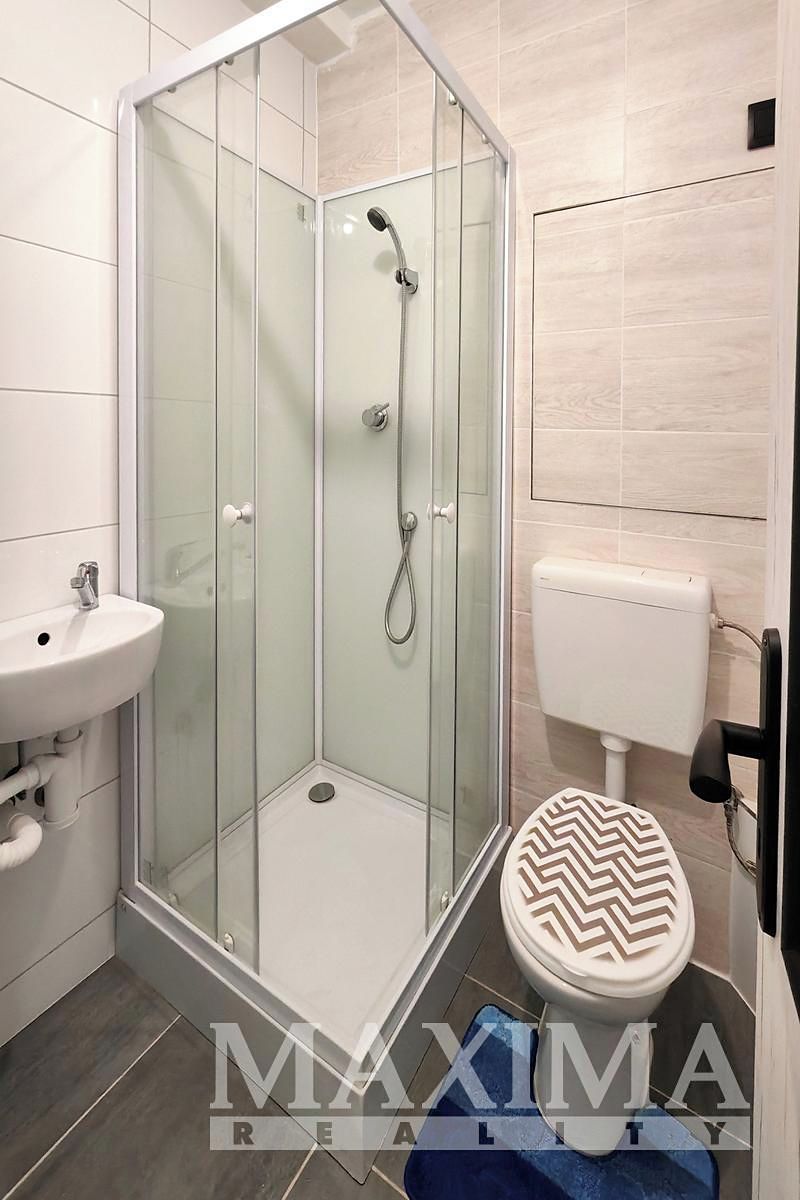 Prodej bytu 1+kk 20 m² – fotografie 5
