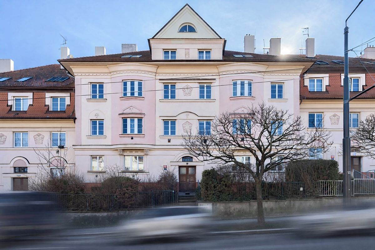 Prodej bytu 2+kk 66 m²