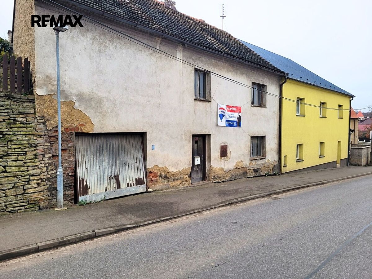 Prodej rodinného domu 100 m², pozemek 136 m² – fotografie 3