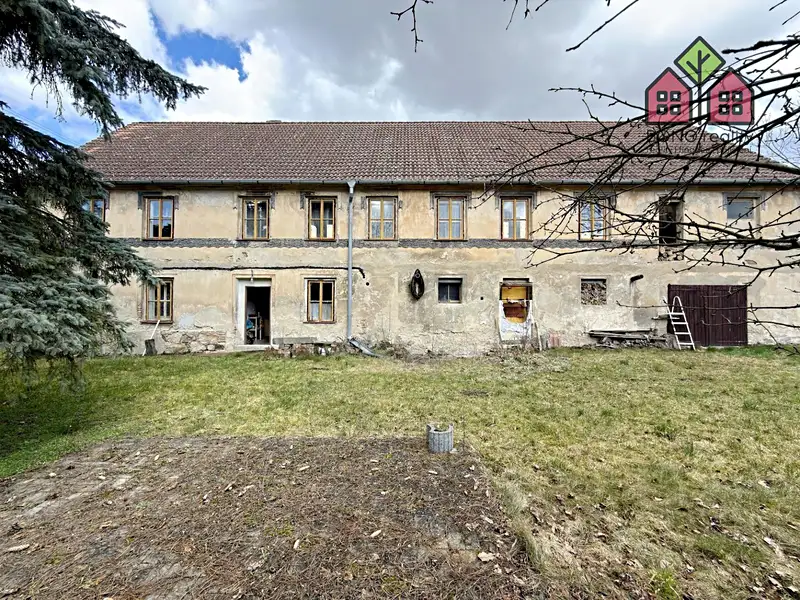 Prodej rodinného domu 290 m², pozemek 1339 m², Liběšice – náhled fotky 2