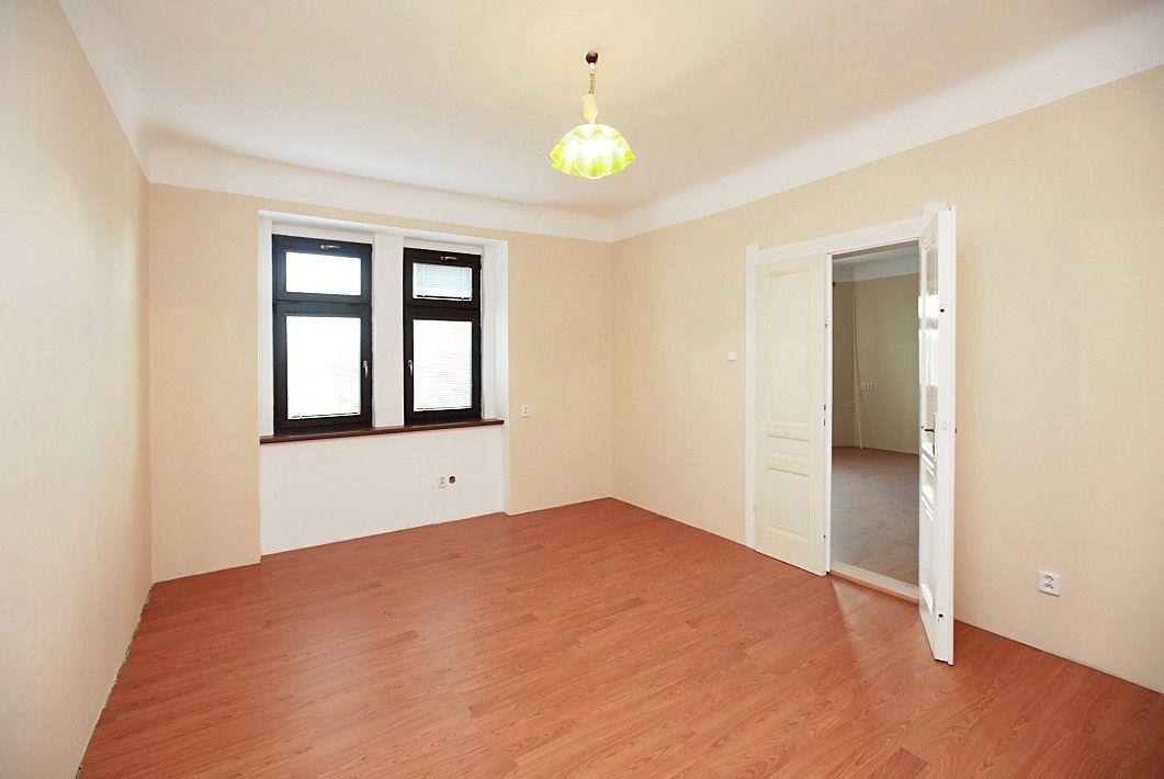 Pronájem bytu 2+1 75 m² – fotografie 4