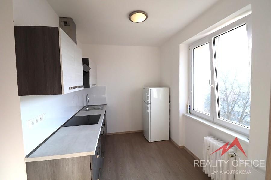Pronájem bytu 1+1 36 m² – fotografie 4