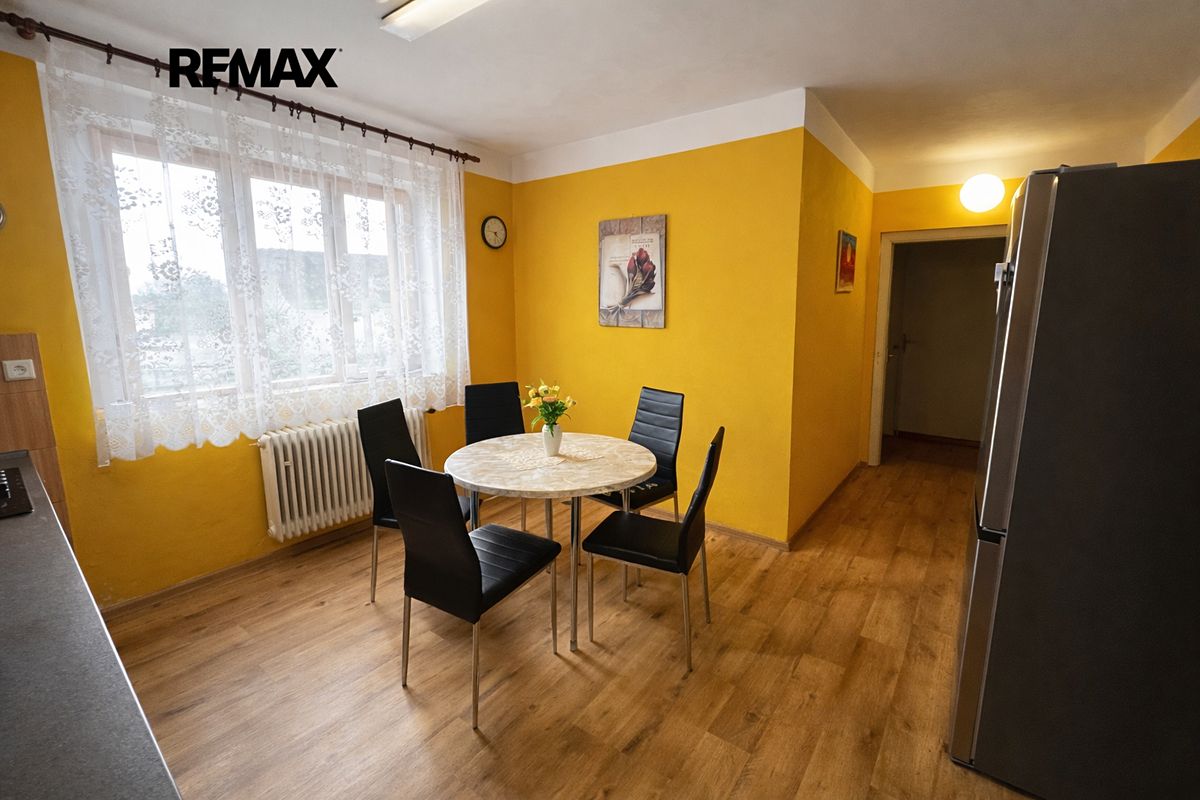 Prodej rodinného domu 160 m², pozemek 286 m² – fotografie 5