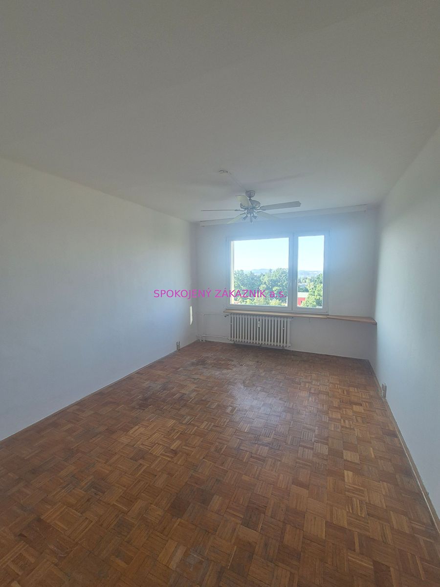 Pronájem bytu 2+1 61 m² – fotografie 3