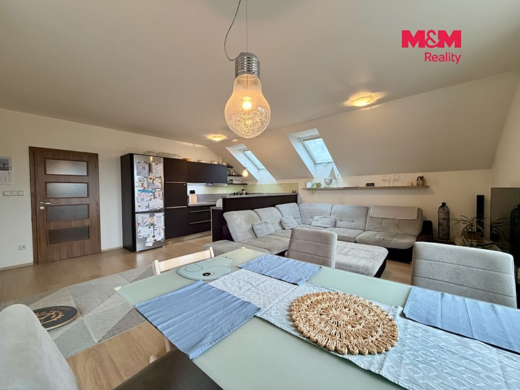 Квартира 4+kk на продаж, 146 м² (3 з 15)