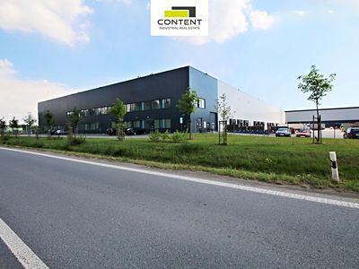 Pronájem výrobní haly, prostoru 9368 m²