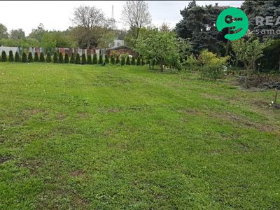 Prodej stavebního pozemku 1658 m²