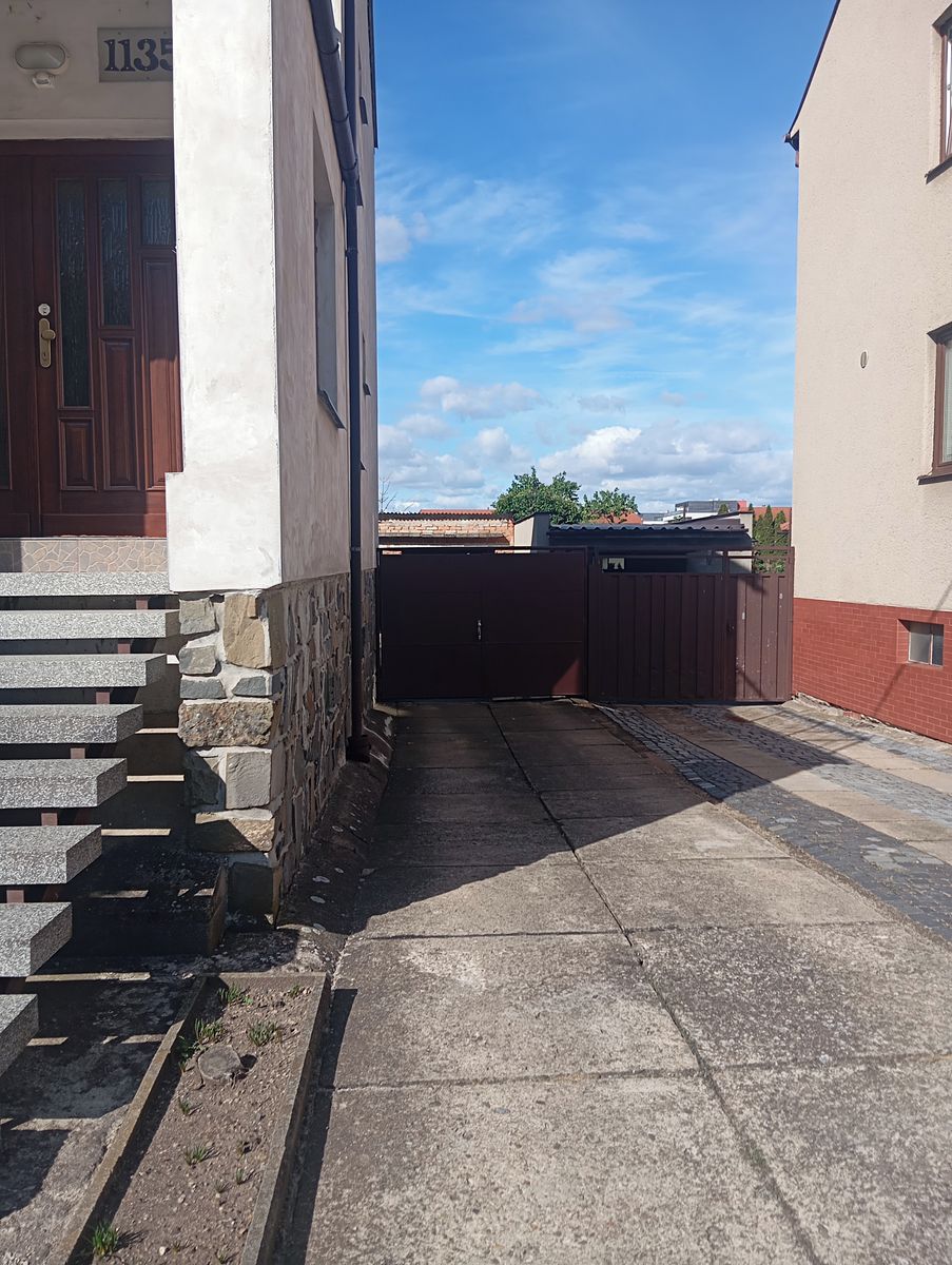 Prodej rodinného domu 450 m², pozemek 680 m², Slavkov u Brna – fotka 1 z 3