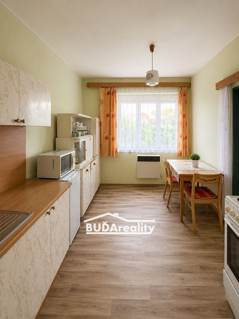 Prodej rodinného domu 142 m², pozemek 337 m² – fotografie 4