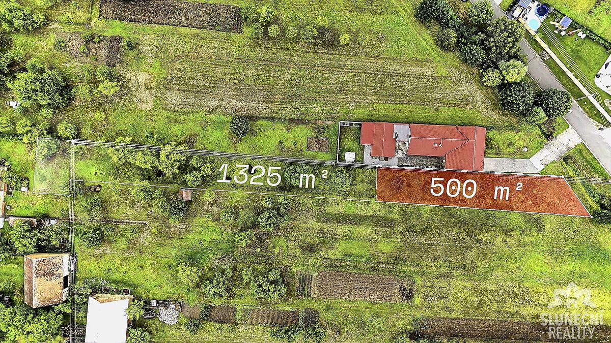 Prodej stavebního pozemku 1325 m²