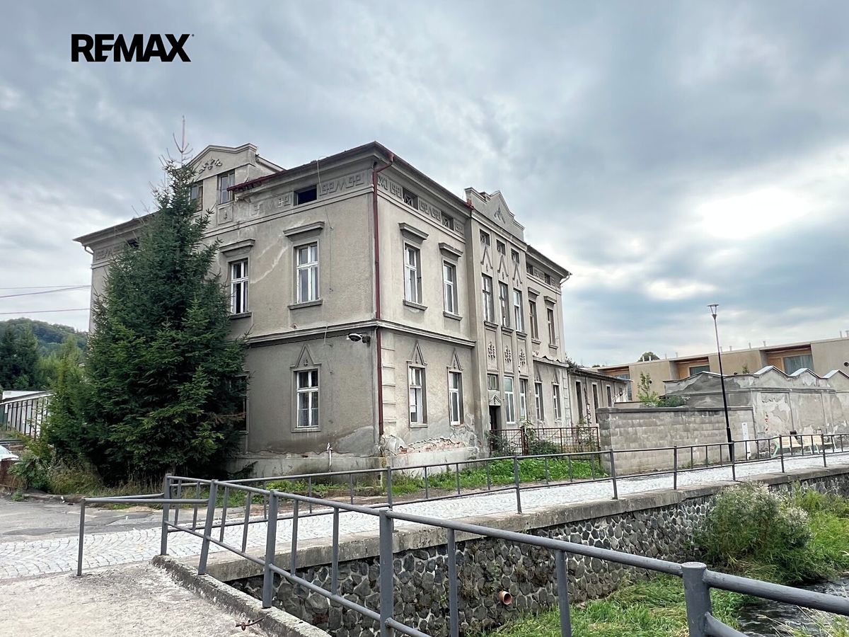 Prodej činžovního domu 939 m² – fotografie 3