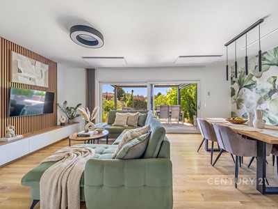 Prodej domu, 107 m² (2 z 32)