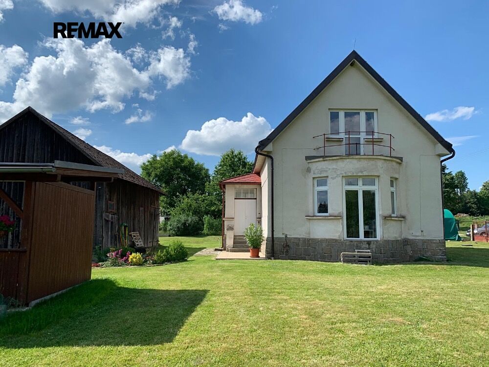 Prodej vily 115 m², pozemek 2120 m², Panské Dubenky – fotka 1 z 3