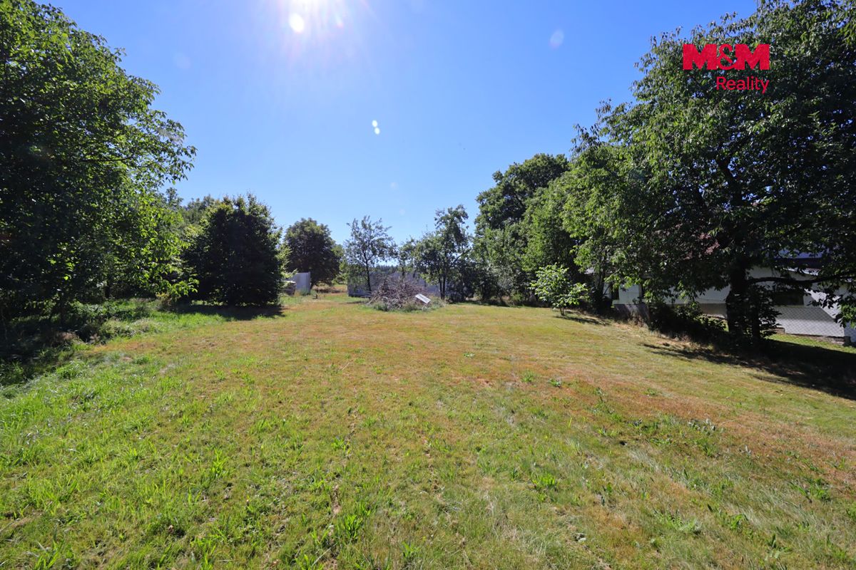 Prodej stavebního pozemku 1177 m² – fotografie 2