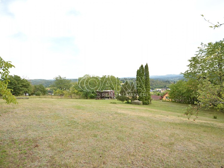 Prodej pozemku, 1 180 m² (2 z 12)