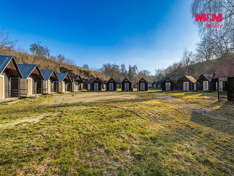 Prodej komerčního prostoru, 757 m² (2 z 30)