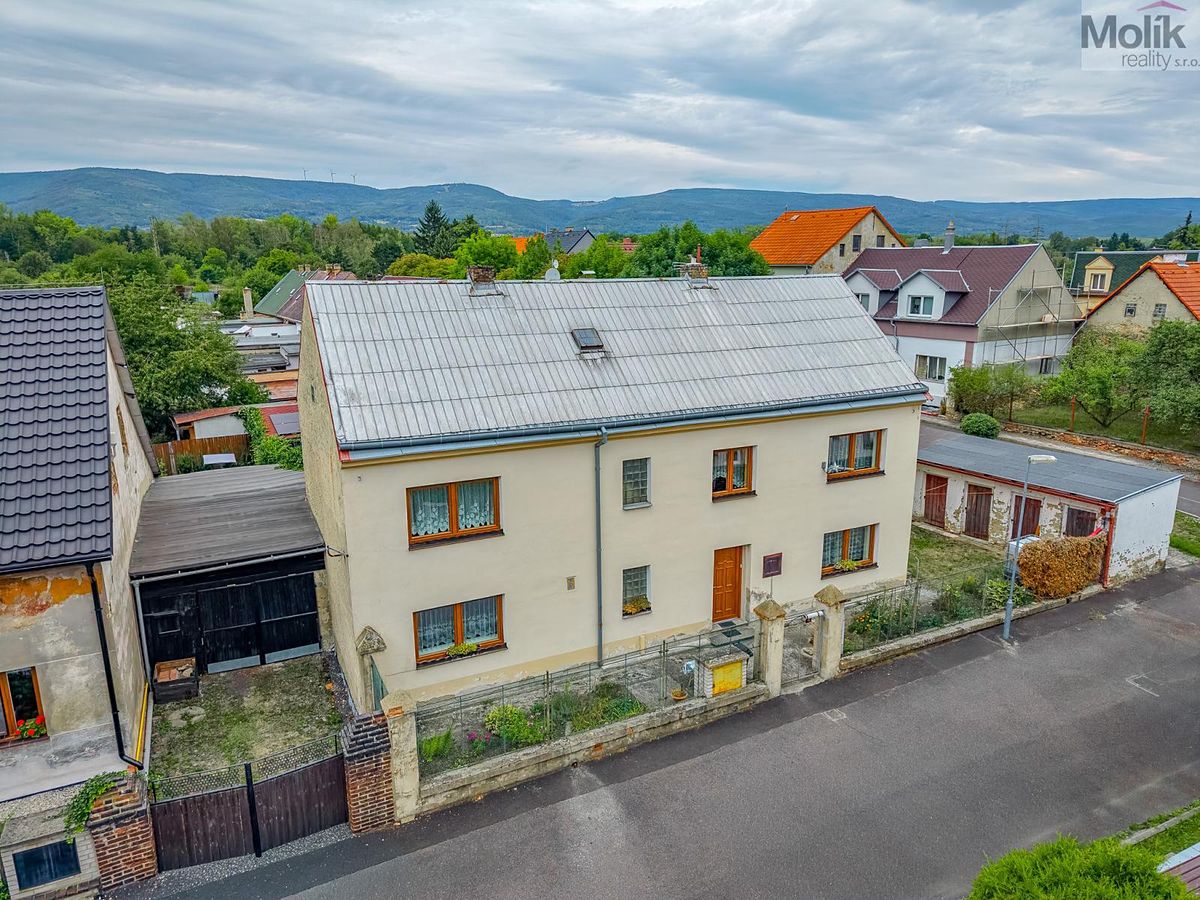 Prodej rodinného domu 194 m², pozemek 221 m²